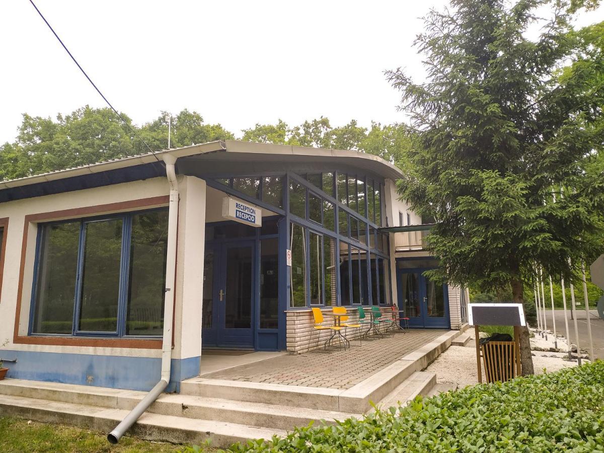 Dorcas Center&Camping Hotell Debrecen Eksteriør bilde